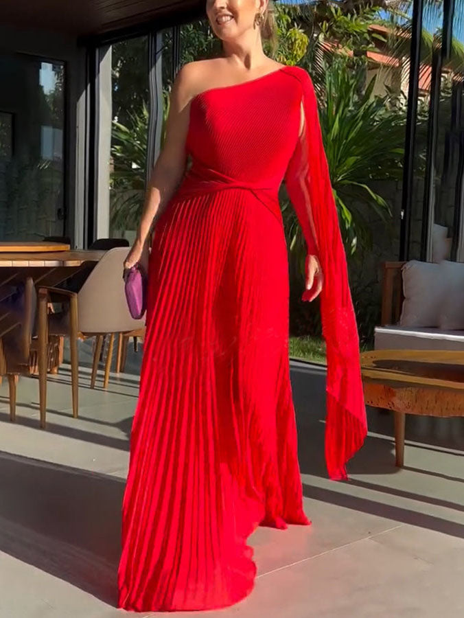 Chic and Flowing Pleated Off-Shoulder Maxi Dress