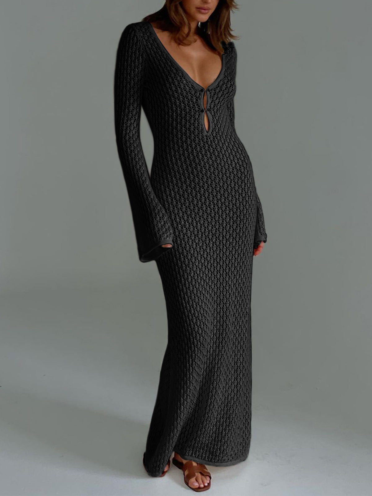 Chic Long-Sleeve Open-Back Maxi Dress - Cover-Up Style