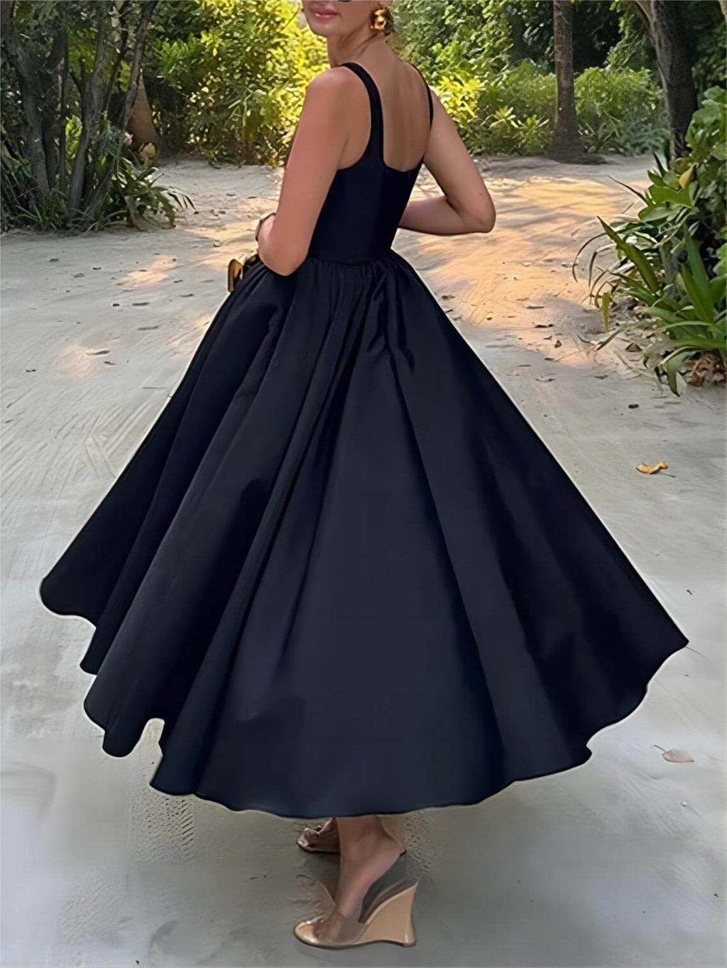 Chic Off-Shoulder Maxi Dress - Elegant, Strapless & Sleeveless