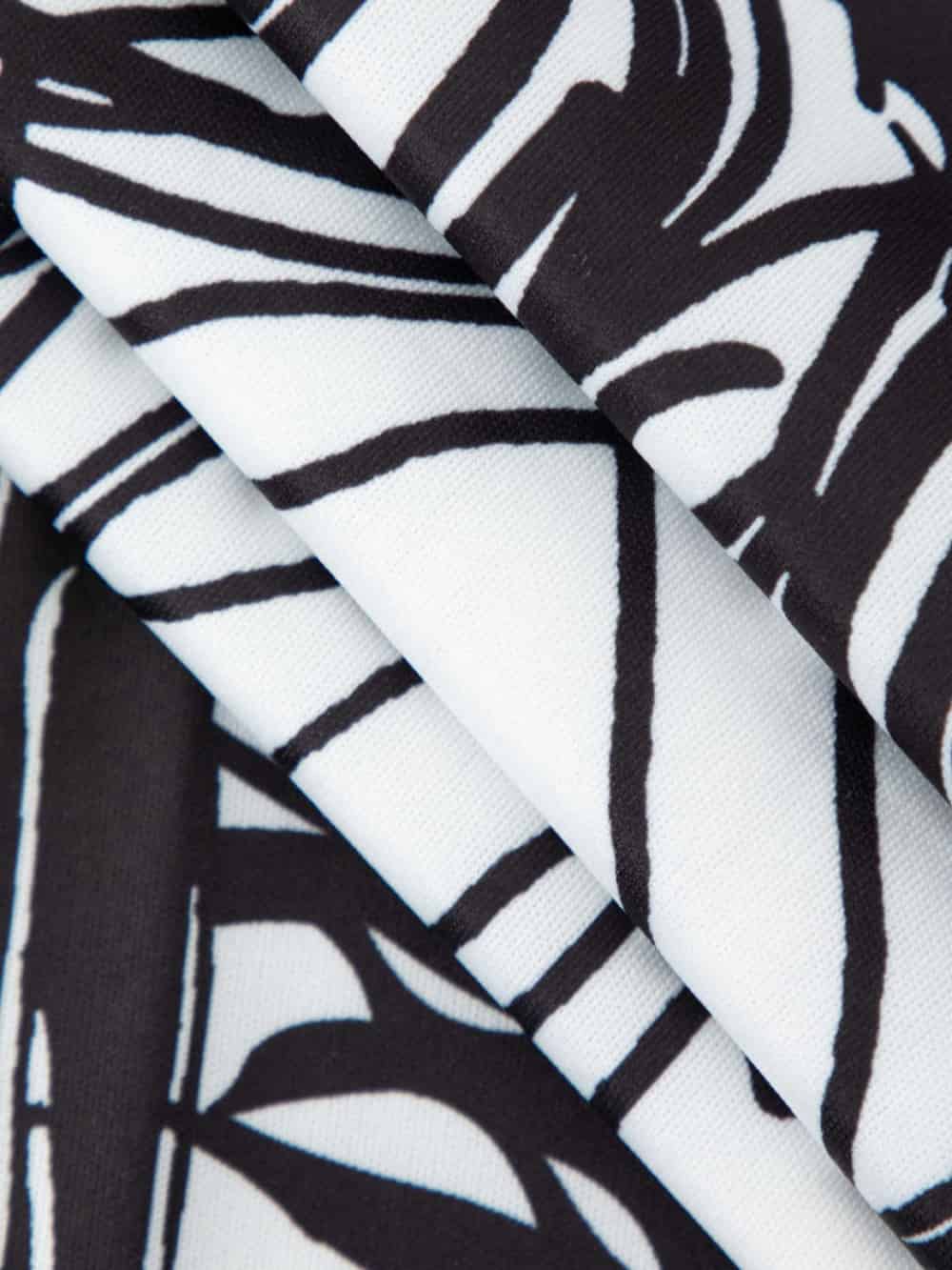 Chic Abstract Line-Print Short-Sleeve Mini Dress