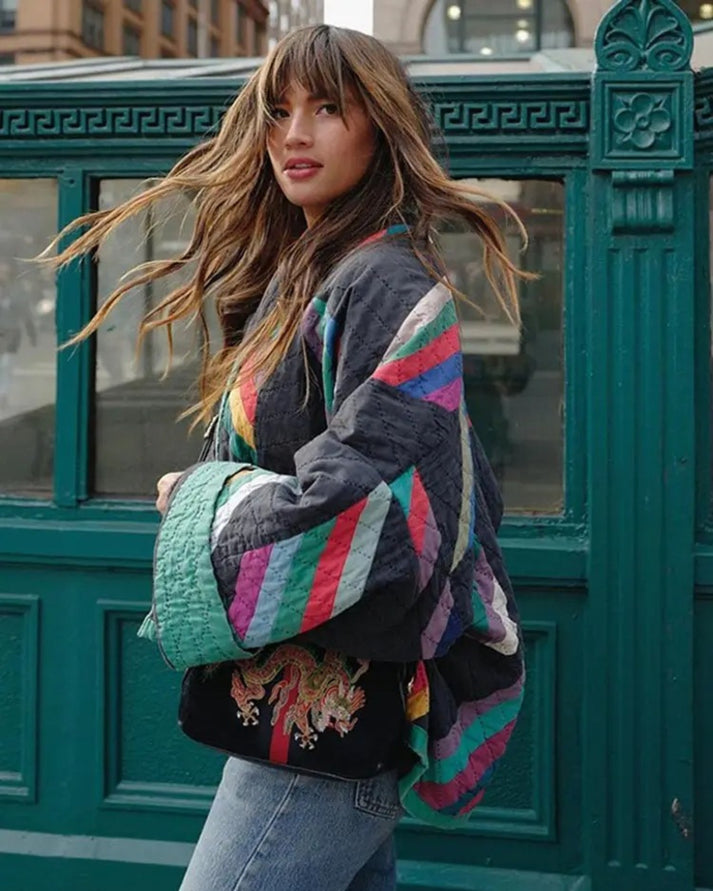 Aria - Retro Revival Coat: Timeless Vintage-Inspired Outerwear